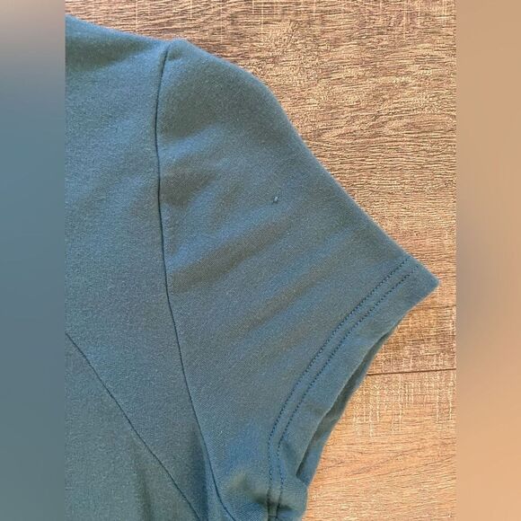 Thread & Supply women’s size medium teal green short sleeve athleisure dress - Picture 8 of 10